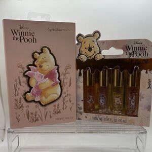 Disney Winnie the Pooh Palette and Lip Gloss set